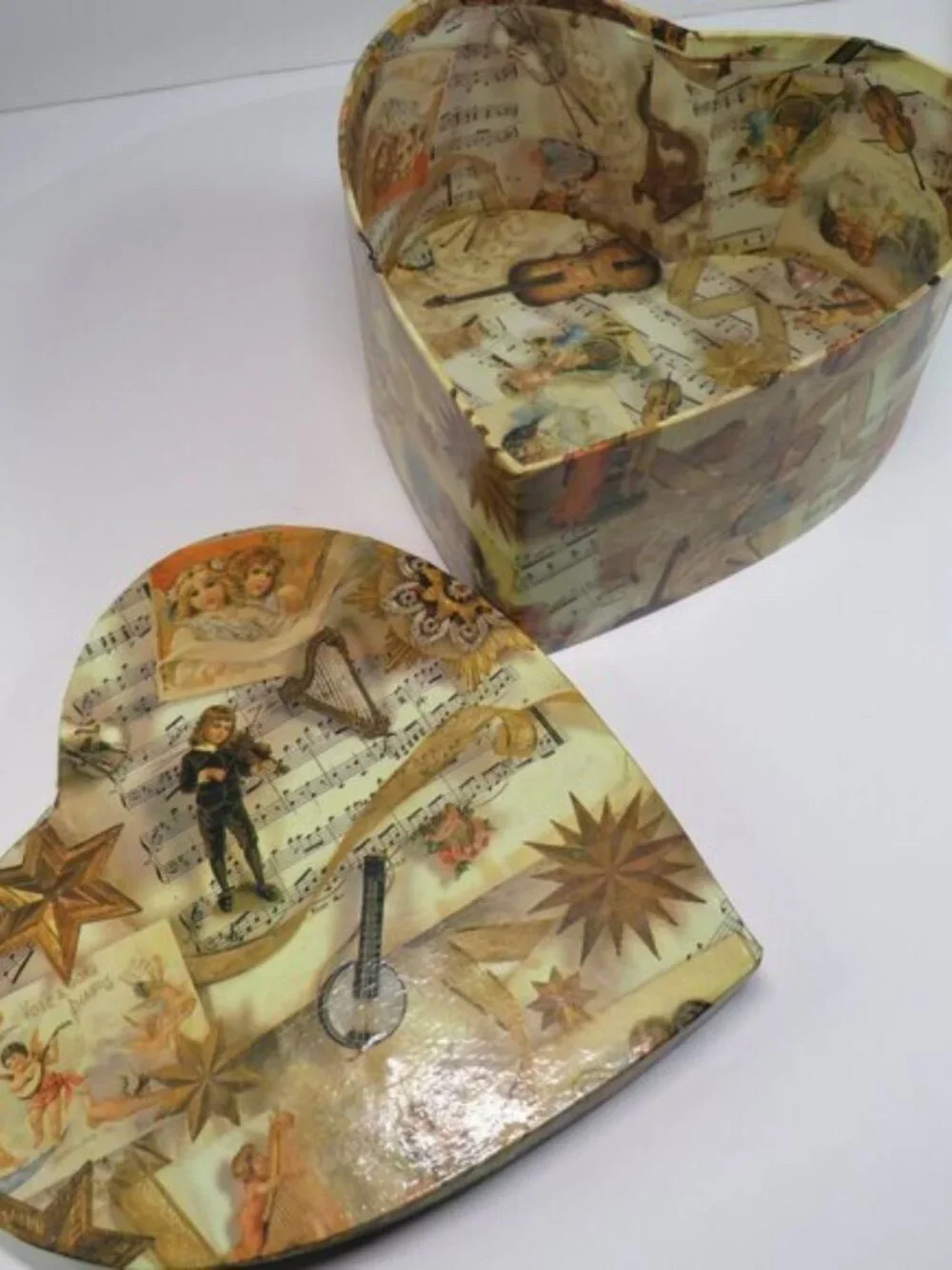 Vintage Music Lover Gift Bundle Heart Keepsake Box Mozart Bandana Violin Clipper